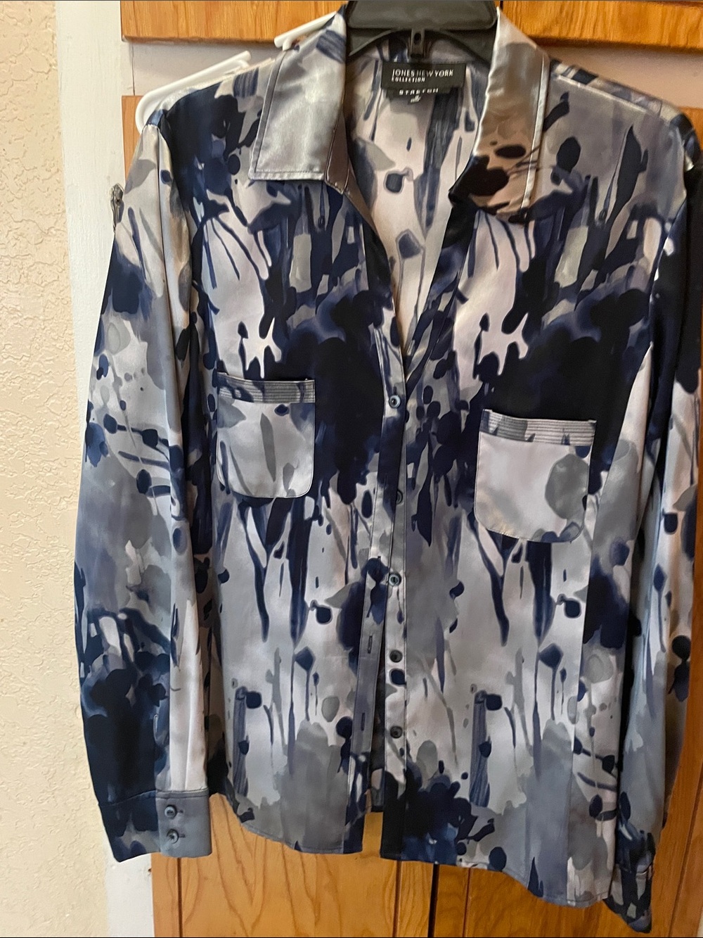 Jones New York Navy and Gray Abstract-Print Satin Button-Down Shirt